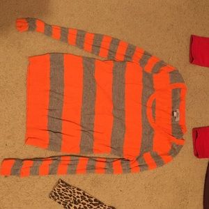 Clothes clothes clothes